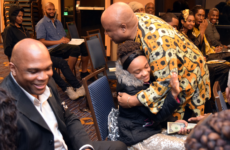 Delxino hugging Zoe', 2020 TAG TEAM Marketer Training Camp