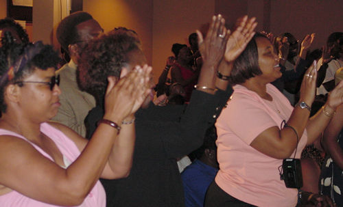 Audience clapping at TAG TEAM Talent Competition, Norfolk 2000 TAG TEAM Convention