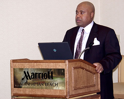 Delxino speaking, Los Angeles, California Black Business Seminar