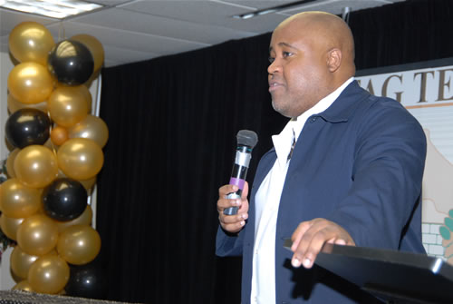Delxino announcing TAG TEAM's revolutionary new project, 2007 TAG Awards Show