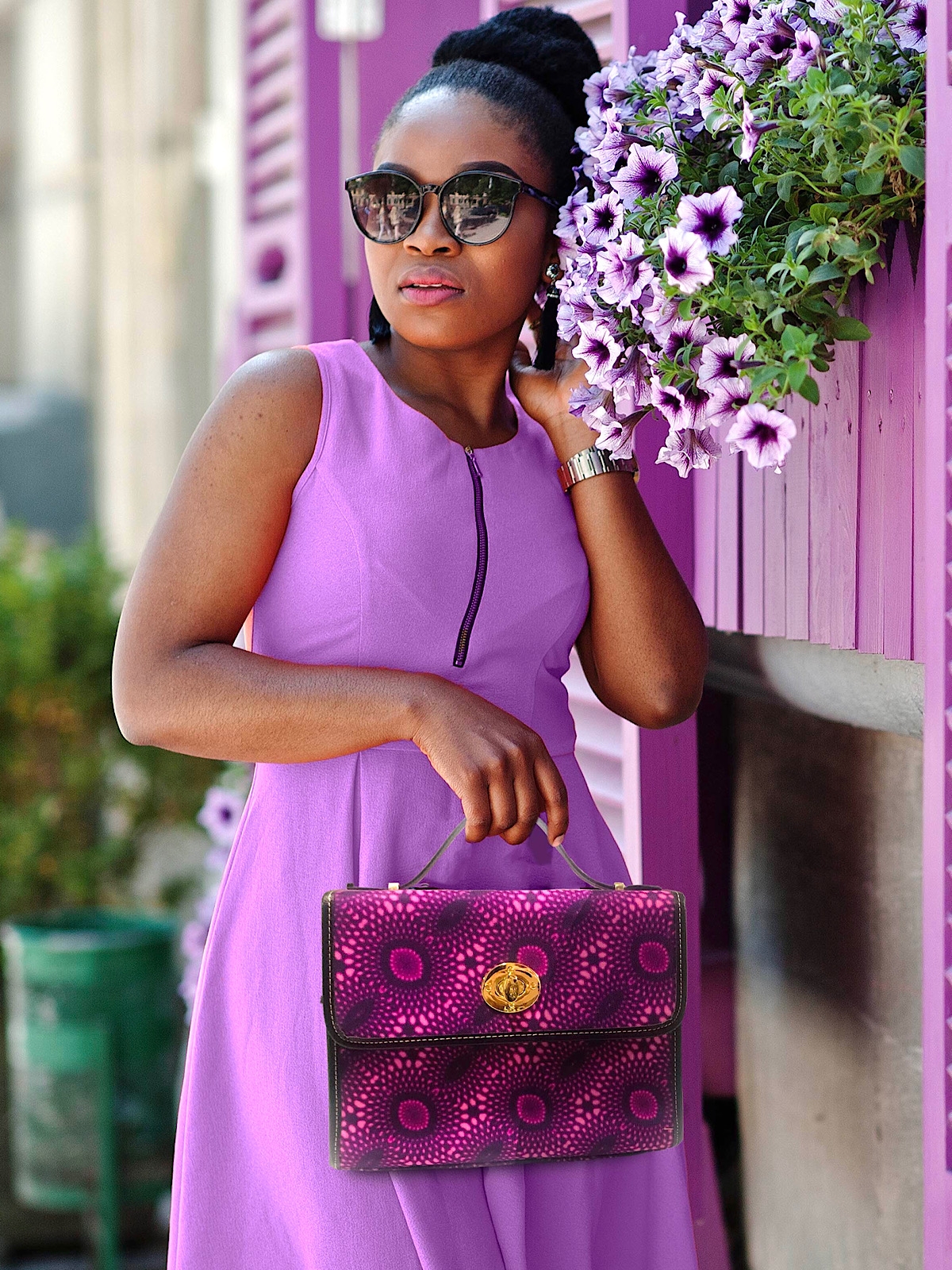 Woman wearing purse 2